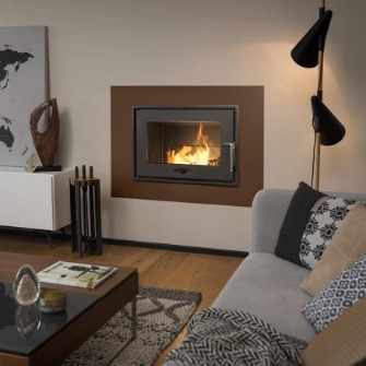 Foyer bois pour cheminée 700 optimisé Invicta
